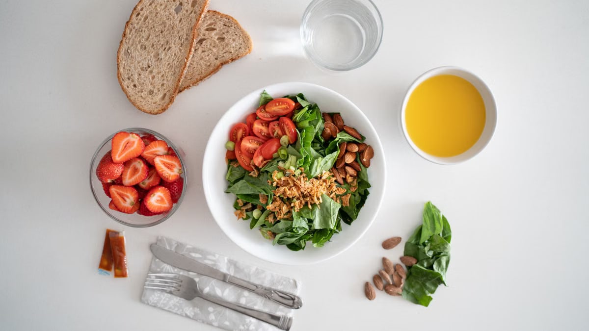 Alimentos Esenciales para una Nutrición Óptima